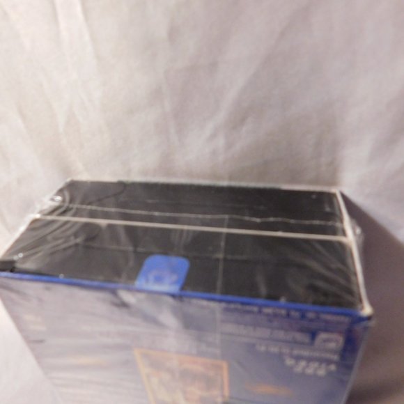 Little Women VHS Movie Box Set 1993 New in Sealed Box - Picture 5 of 5